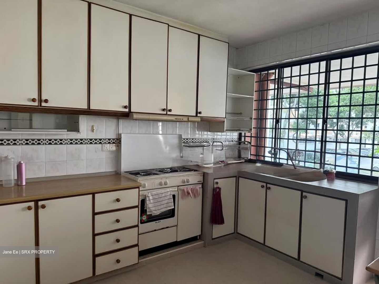 Recreation Lane (D19), Terrace #574106171